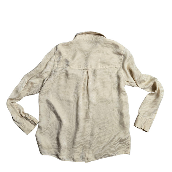 Rails Kate White Tiger Button Up Silk Blouse Size: S - Picture 7 of 7